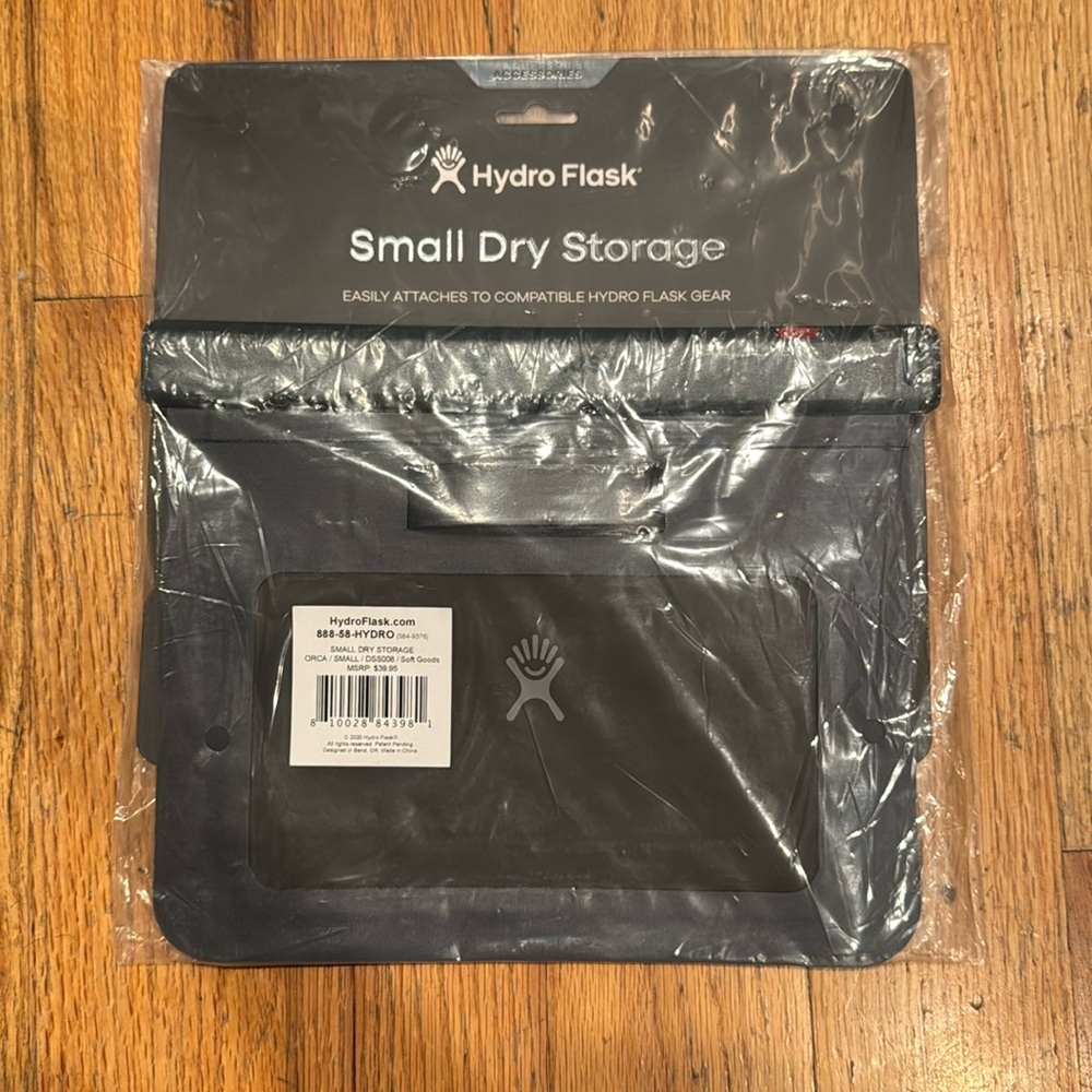 Hydro Flask Small Dry Storage Pouch – Orca – NWT